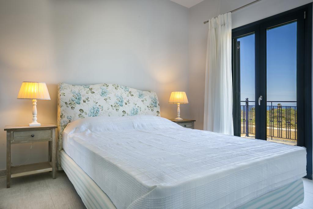 Seirios Luxury Villa Svoronata Ngoại thất bức ảnh